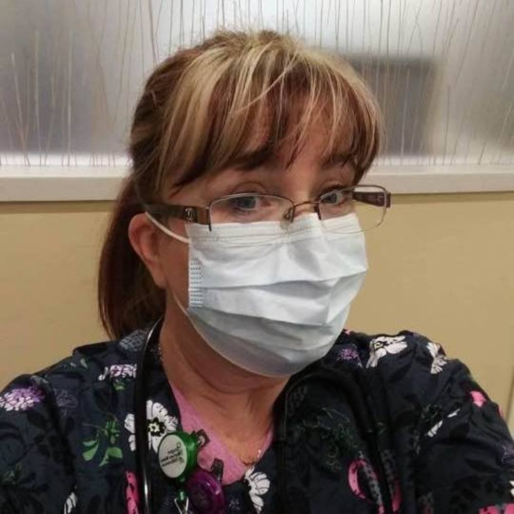 Meet your Posher, Lorri